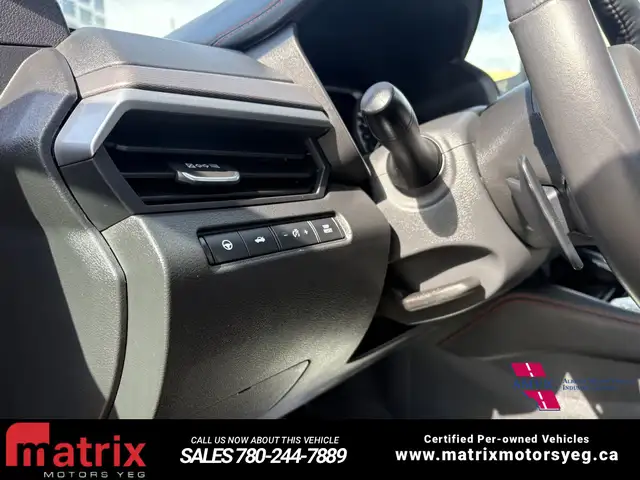 2025 Nissan Altima SR - Photo 16