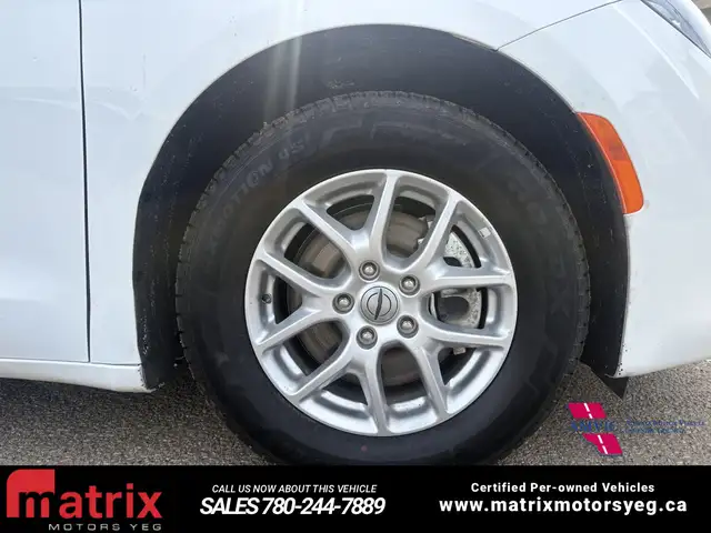 2024 Chrysler Grand Caravan SXT - Photo 4