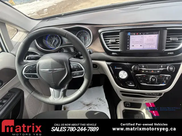 2024 Chrysler Grand Caravan SXT - Photo 6