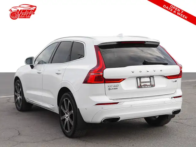 2019 Volvo XC60 T6 Inscription AWD, Sunroof, Alloy Wheels. - Photo 4