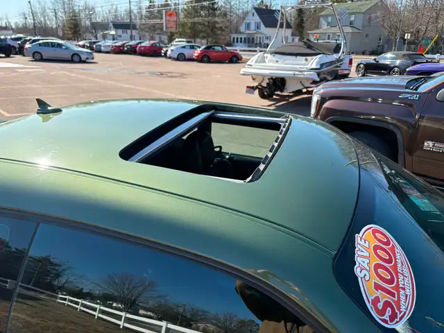 2019 Dodge Challenger Scat Pack 392 Sunroof! Remote Starter! - Photo 7