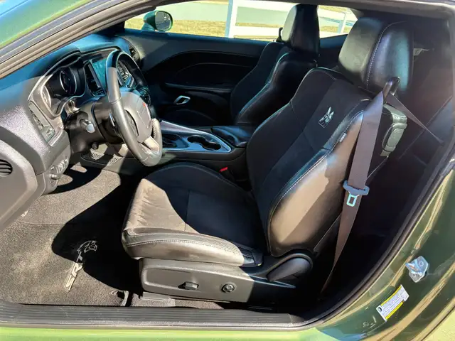 2019 Dodge Challenger Scat Pack 392 Sunroof! Remote Starter! - Photo 11