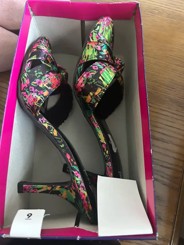 ladies shoes - Photo 3