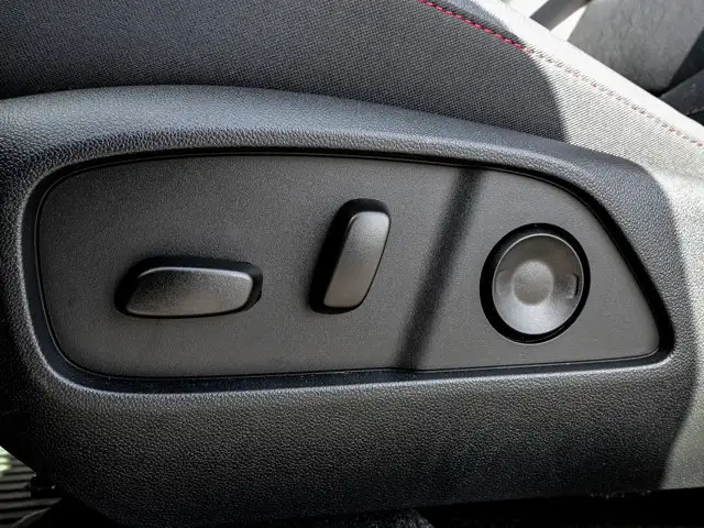 2026 Chevrolet Equinox AWD RS - Photo 18