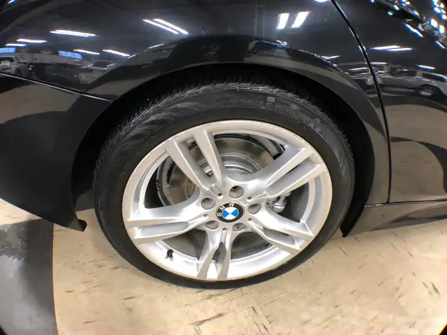 2018 BMW 3 Series 330e PLUG-IN HYBRID M-SPORT LEATHER SUNROOF NA - Photo 9