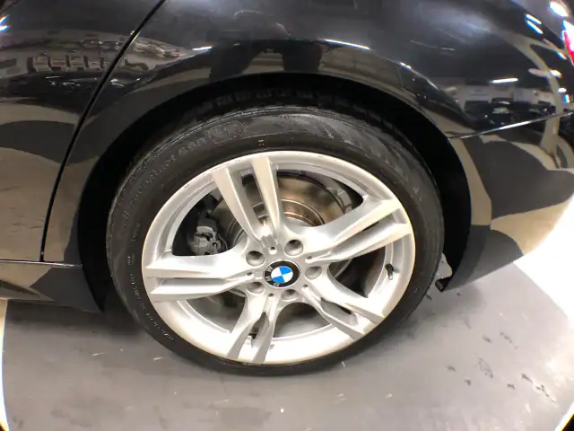 2018 BMW 3 Series 330e PLUG-IN HYBRID M-SPORT LEATHER SUNROOF NA - Photo 10