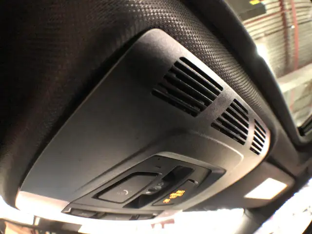 2018 BMW 3 Series 330e PLUG-IN HYBRID M-SPORT LEATHER SUNROOF NA - Photo 21