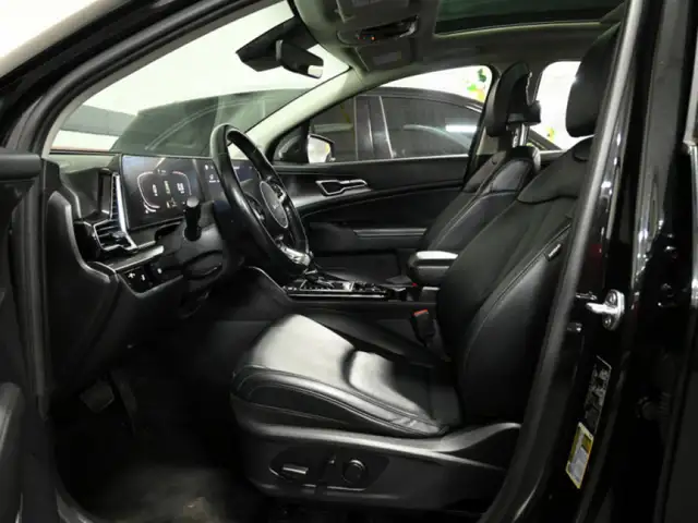 2023 Kia Sportage EX Panoramic Roof Leather Navigation Digital D - Photo 25