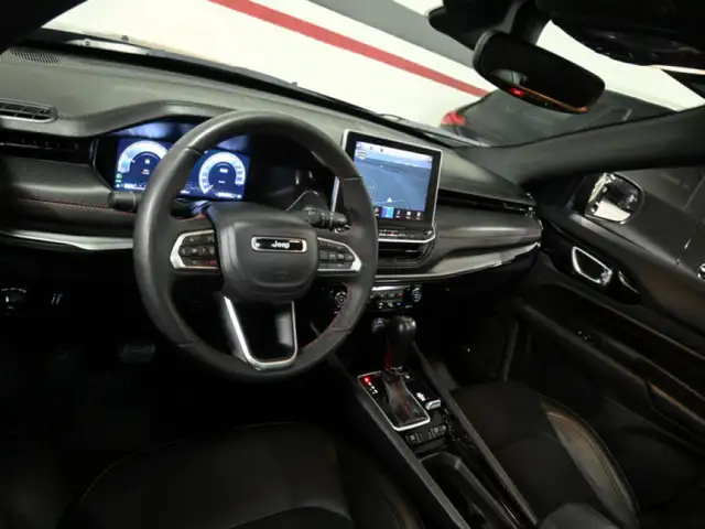 2024 Jeep Compass Trailhawk No Accident Leather Alpine Panoramic - Photo 10