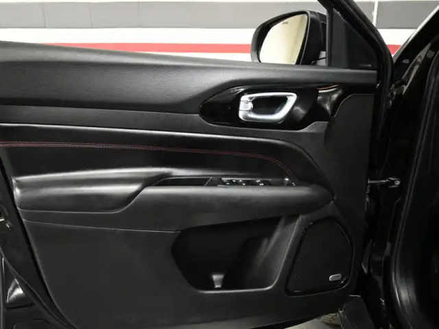 2024 Jeep Compass Trailhawk No Accident Leather Alpine Panoramic - Photo 11