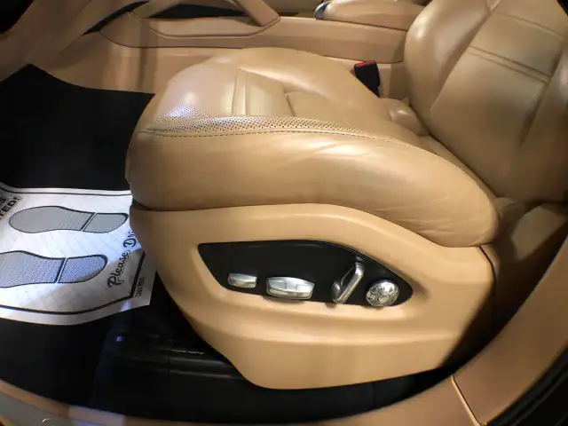 2019 Porsche Cayenne AWD LEATHER PAN/ROOF NAVI B/SPOT L/ASSIST C - Photo 17