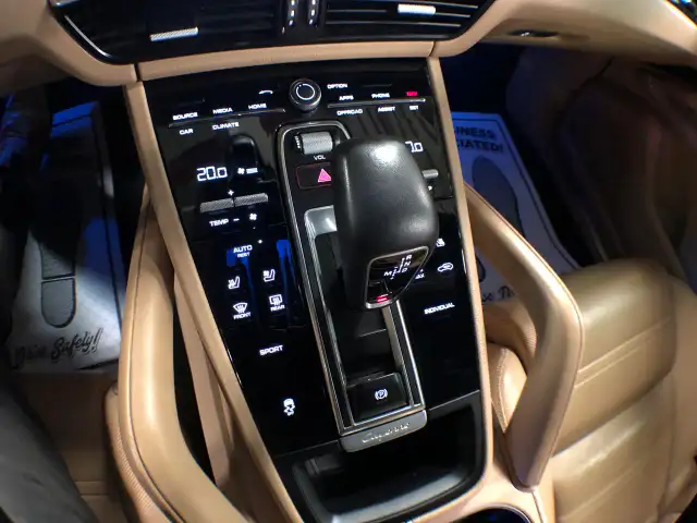 2019 Porsche Cayenne AWD LEATHER PAN/ROOF NAVI B/SPOT L/ASSIST C - Photo 24