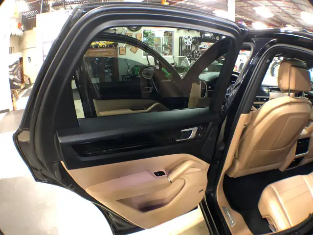 2019 Porsche Cayenne AWD LEATHER PAN/ROOF NAVI B/SPOT L/ASSIST C - Photo 26