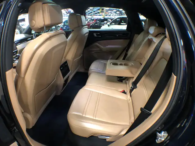 2019 Porsche Cayenne AWD LEATHER PAN/ROOF NAVI B/SPOT L/ASSIST C - Photo 27