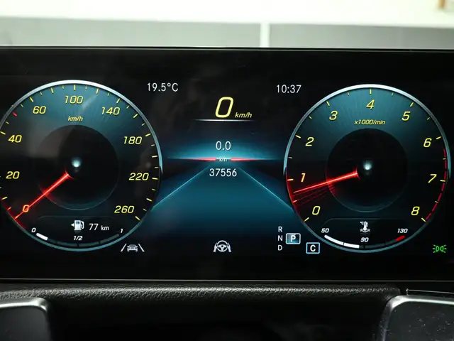 2023 Mercedes-Benz GLB 250 4MATIC No Accident AMG 360CAM Panoram - Photo 13