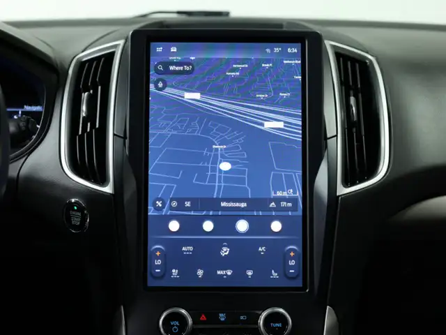 2023 Ford Edge SEL No Accident Leather Navigation Radar Cruise R - Photo 17