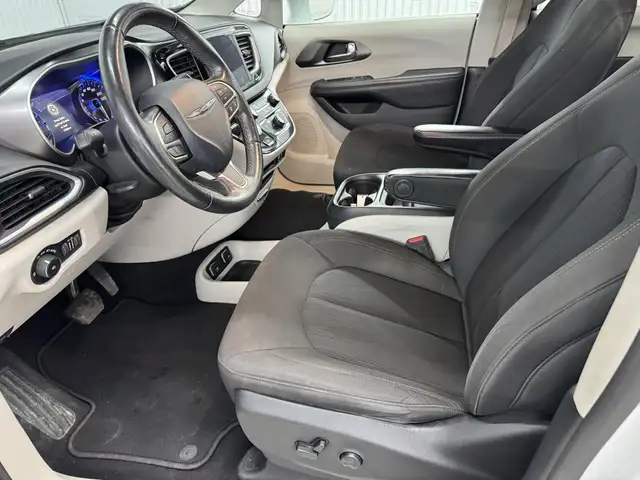 Chrysler Pacifica Touring 2020 à vendre - Photo 16