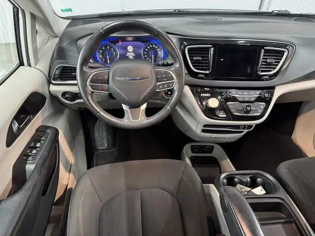 Chrysler Pacifica Touring 2020 à vendre - Photo 21