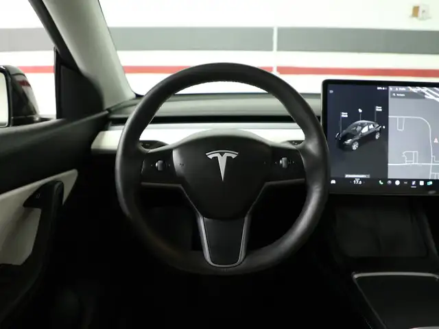 2022 Tesla Model Y Long Range No Accident White interior Dual Mo - Photo 12