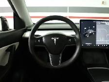 2022 Tesla Model Y Long Range No Accident White interior Dual Mo - Photo 12