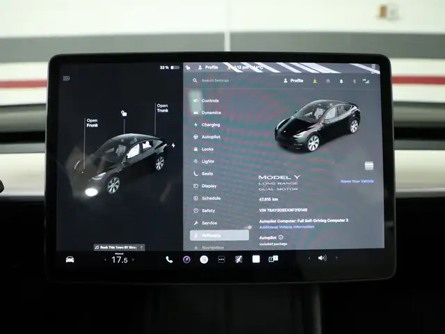 2022 Tesla Model Y Long Range No Accident White interior Dual Mo - Photo 17