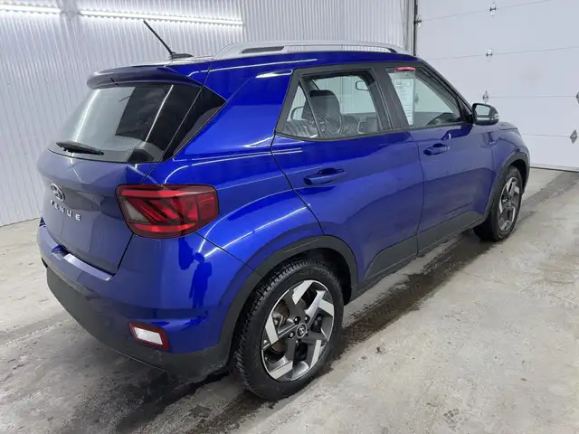 Hyundai Venue Ultimate 2023 a vendre - Photo 11