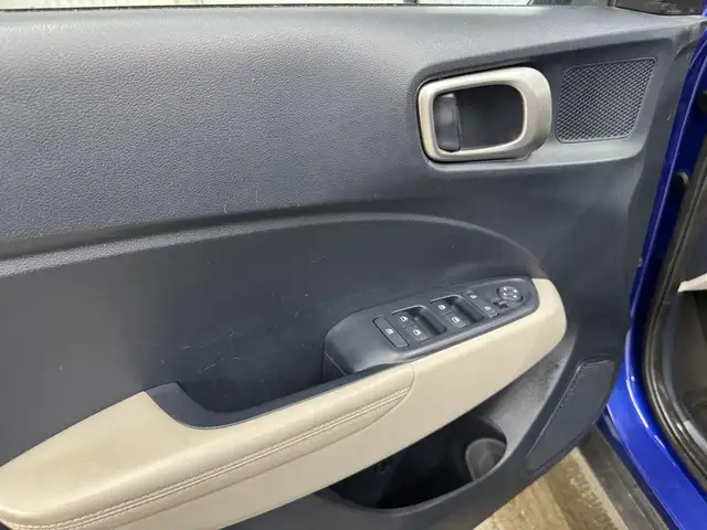 Hyundai Venue Ultimate 2023 a vendre - Photo 16