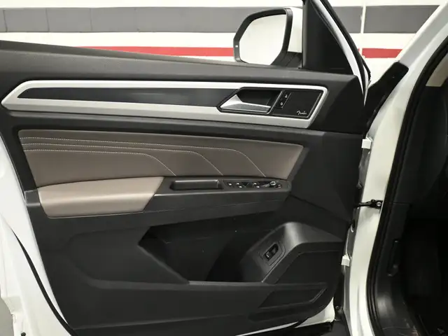 2023 Volkswagen Atlas Execline No Accident Fender Panoramic Roof - Photo 11