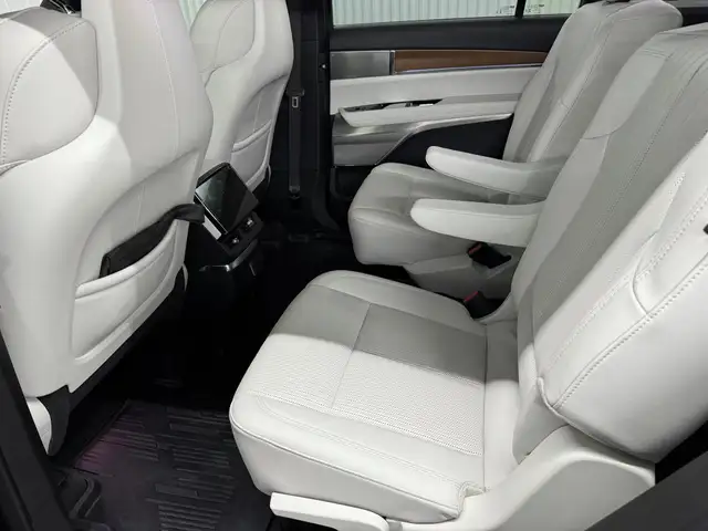 Cadillac VISTIQ Luxury 2026 à vendre - Photo 17