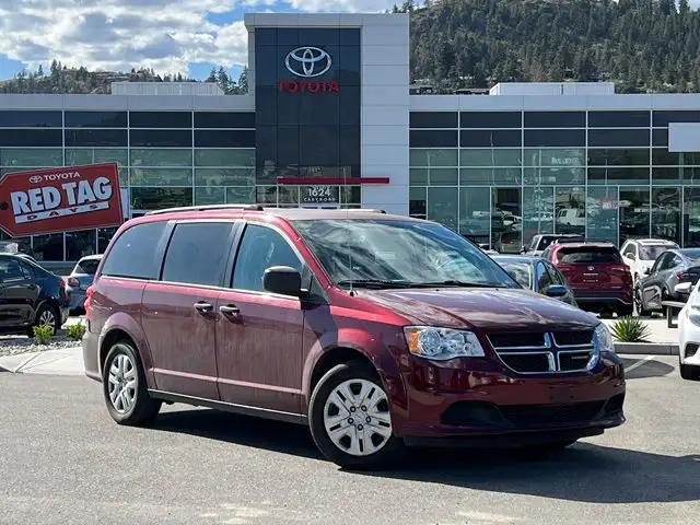 2018 Dodge Grand Caravan Canada Value Package | BACKUP CAMERA - Photo 2