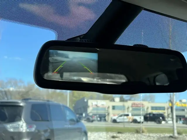 2018 Dodge Grand Caravan Canada Value Package | BACKUP CAMERA - Photo 7