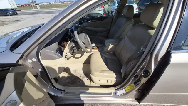 2006 Lexus ES 330 WELL MAINTAINED, DRIVES GREAT, AS IS SPECIAL - Photo 9