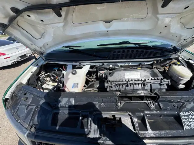 2019 Chevrolet Express Cargo Van V6, NEWER TIRES, RUNS GREAT, CE - Photo 15