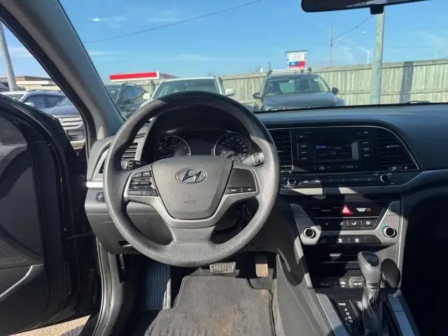 2017 Hyundai Elantra LE, WELL MAINTAINED, WARRANTY, CERTIFIED - Photo 13