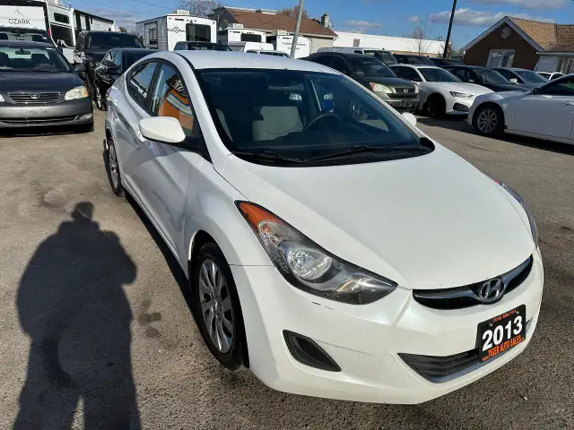 2013 Hyundai Elantra GL, AUTO, 4 CYL, GREAT ON FUEL, WARRANTY, C - Photo 7