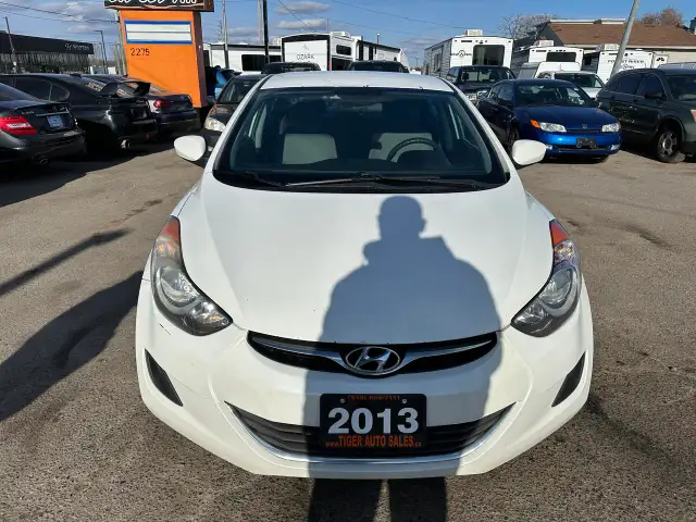 2013 Hyundai Elantra GL, AUTO, 4 CYL, GREAT ON FUEL, WARRANTY, C - Photo 8
