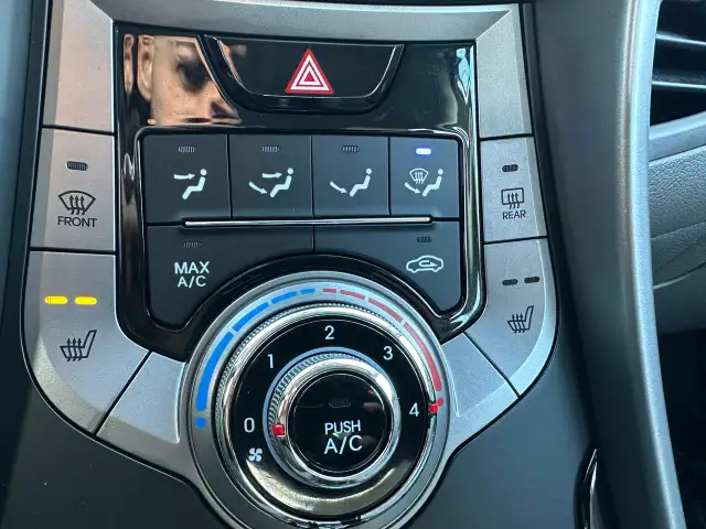 2013 Hyundai Elantra GL, AUTO, 4 CYL, GREAT ON FUEL, WARRANTY, C - Photo 12