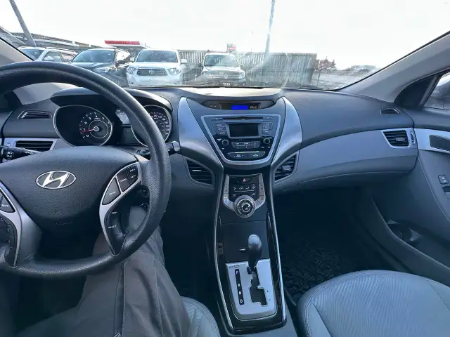 2013 Hyundai Elantra GL, AUTO, 4 CYL, GREAT ON FUEL, WARRANTY, C - Photo 13