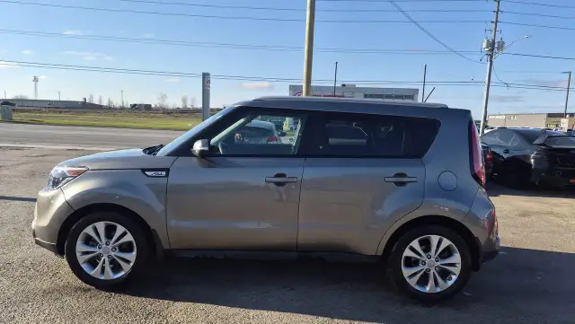 2014 Kia Soul EX  ECO, AUTO, LOW KMS, ONLY 35,000KMS, CERTIFIED - Photo 2