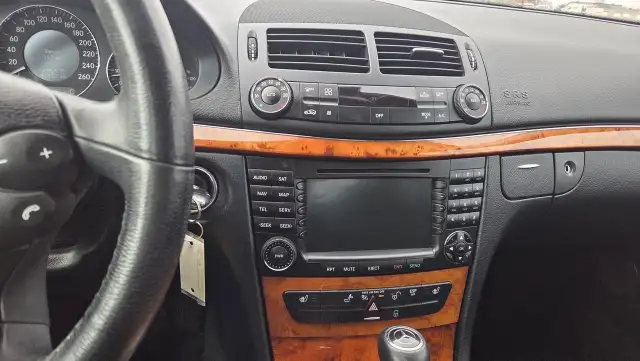 2008 Mercedes-Benz E-Class 3.0L, RUNS WELL, TRANS LIMP MODE, AS - Photo 14