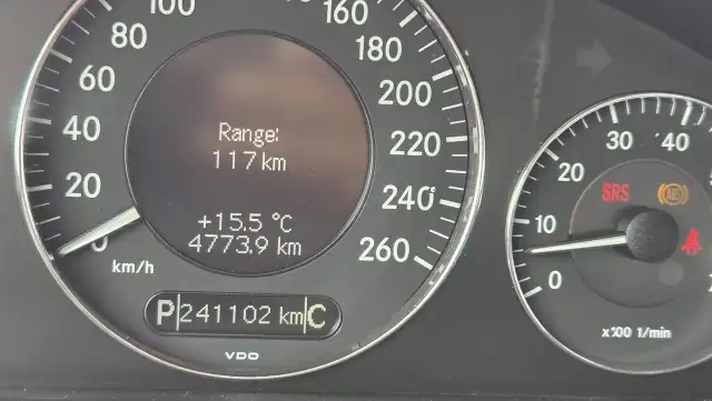 2008 Mercedes-Benz E-Class 3.0L, RUNS WELL, TRANS LIMP MODE, AS - Photo 16