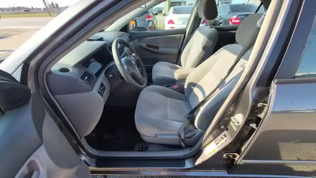 2005 Toyota Corolla CE, AUTO, SEDAN, 178KMS, 2 SET WHEELS, CERT - Photo 9