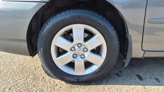 2005 Toyota Corolla CE, AUTO, SEDAN, 178KMS, 2 SET WHEELS, CERT - Photo 15