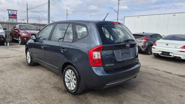 2012 Kia Rondo LX, WELL MAINTAINED, ONLY 101KMS, CERTIFIED - Photo 3