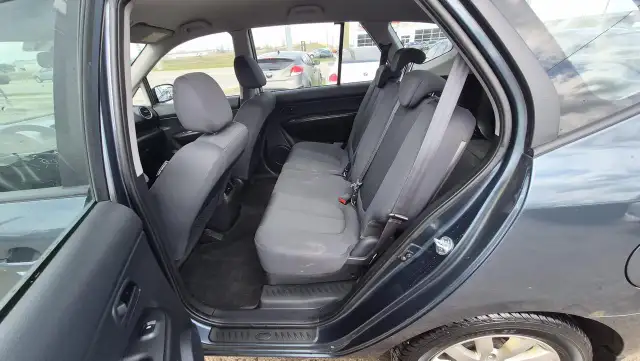 2012 Kia Rondo LX, WELL MAINTAINED, ONLY 101KMS, CERTIFIED - Photo 10