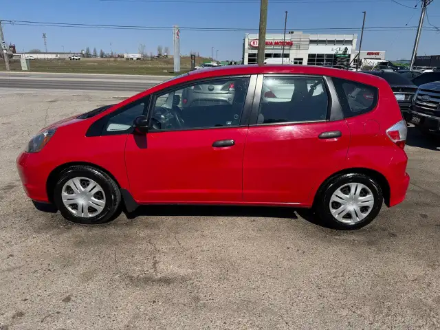 2009 Honda Fit DX, MANUAL, ONLY 45KMS, 1 OWNER, NO ACCIDENTS,CER - Photo 2