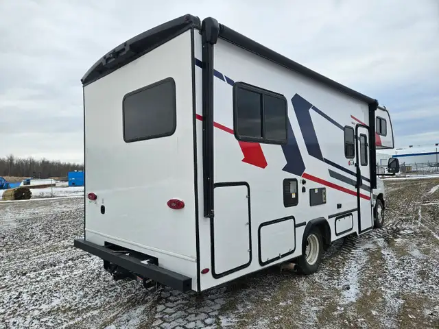 2025 Forest River 23 Ft Class C Motorhome 2350 - Photo 3