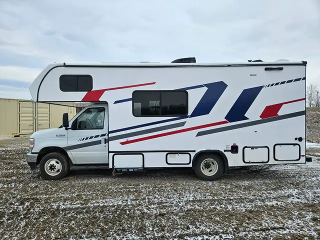 2025 Forest River 23 Ft Class C Motorhome 2350 - Photo 6