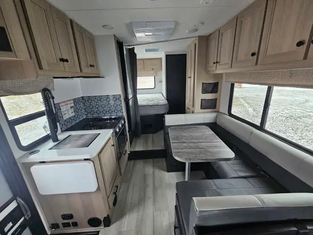 2025 Forest River 23 Ft Class C Motorhome 2350 - Photo 10