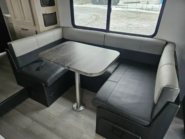 2025 Forest River 23 Ft Class C Motorhome 2350 - Photo 15